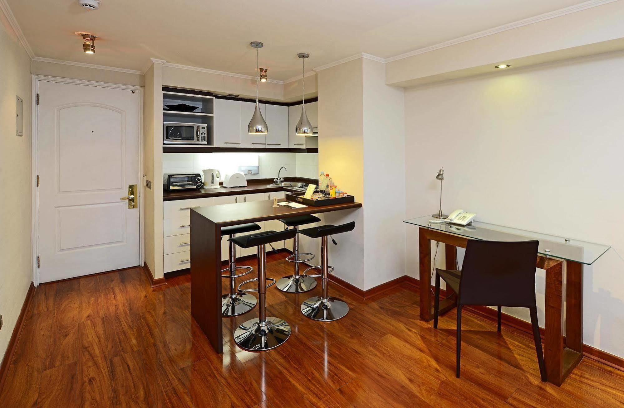 Time Suite - Comfort Apartments ซานติอาโก ภายนอก รูปภาพ